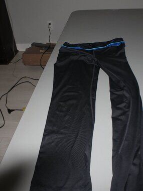 Black Adidas Athletic Pants Size Medium